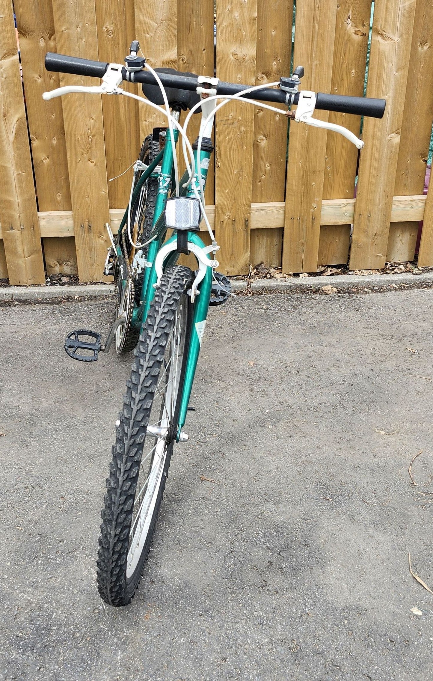 Vélo 26'' Moutain Tour Ridge Runner DX