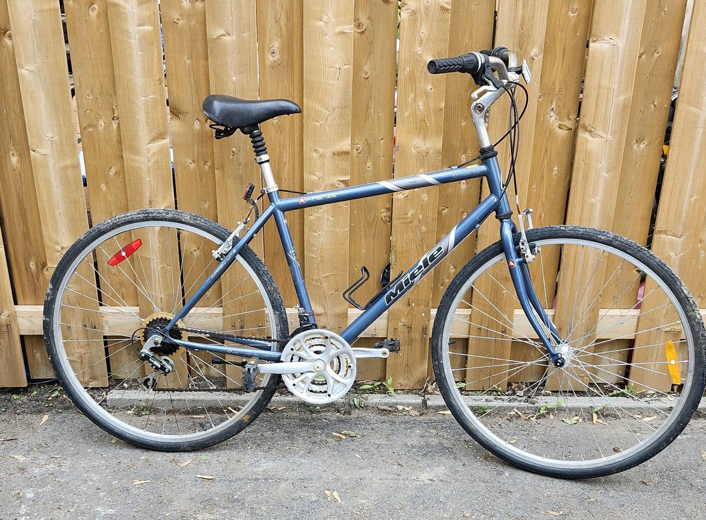 Vélo 700 X 38C Miele