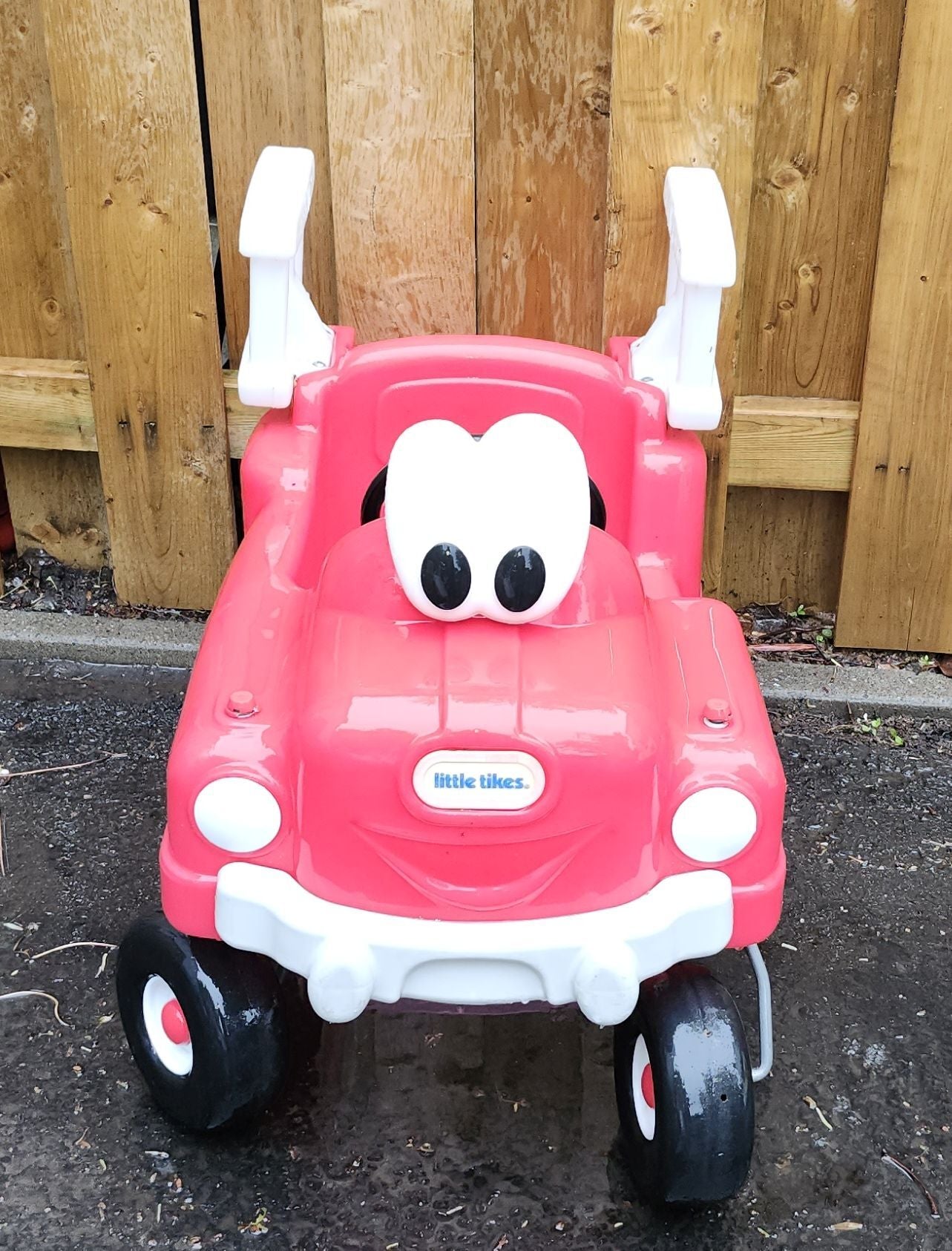 Voiture Cozy coupe pompier
