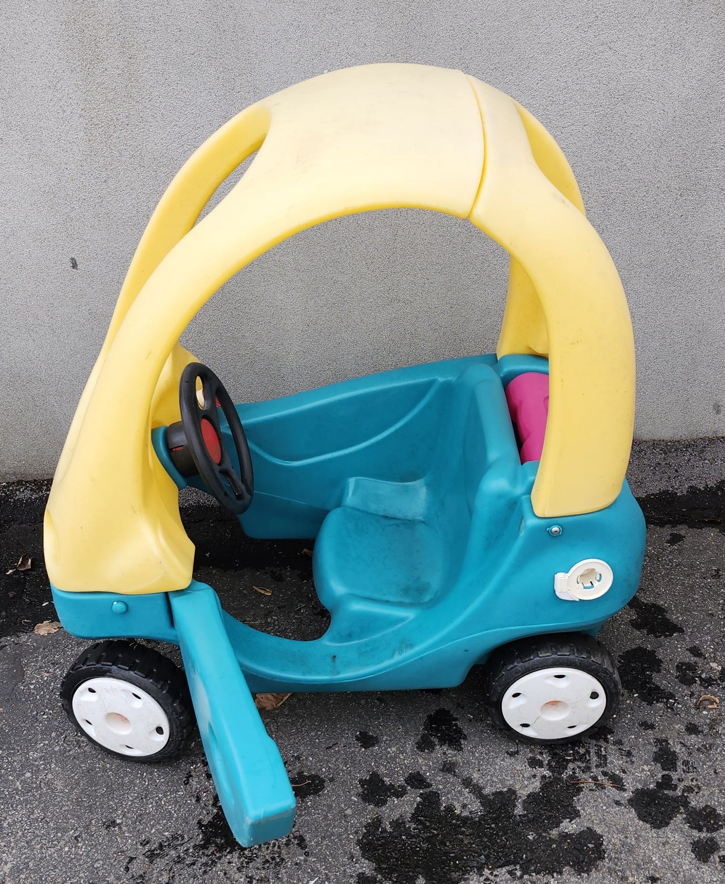 Voiture Cozy Coupe nouveau modèle