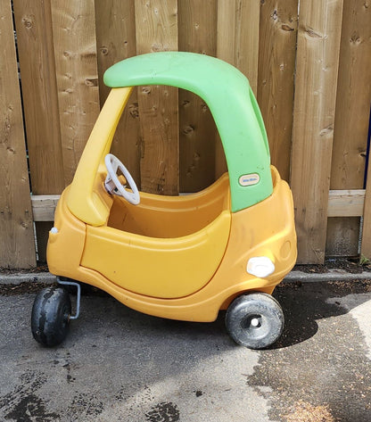 Voiture Cozy Coupe