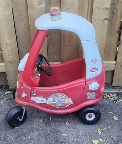 Voiture Cozy Coupe pompier