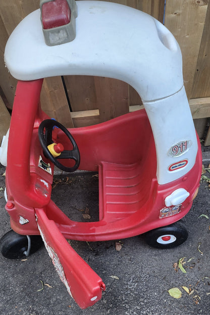 Voiture Cozy Coupe pompier