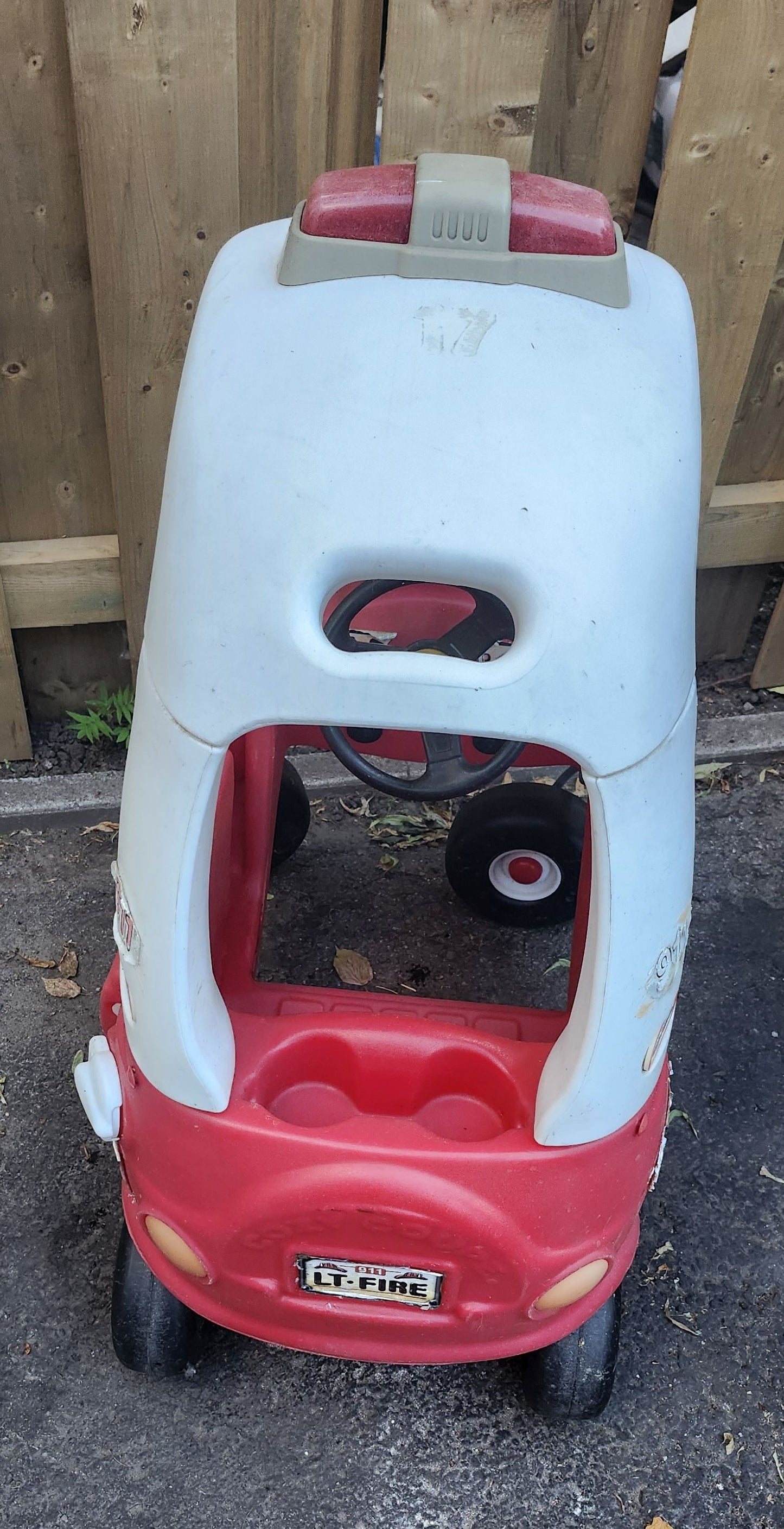 Voiture Cozy Coupe pompier
