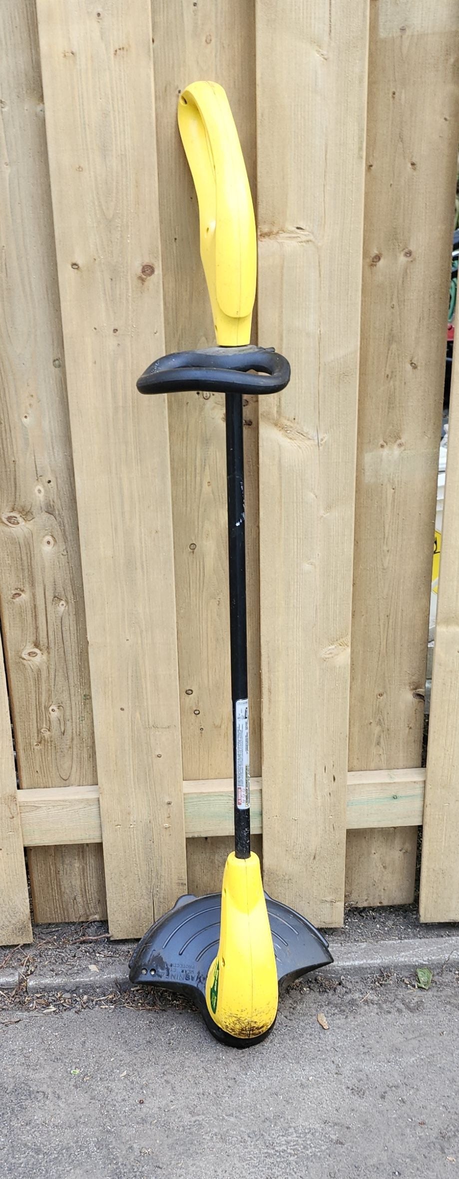 Weed eater / Coupe herbre électrique Weed eater RT10