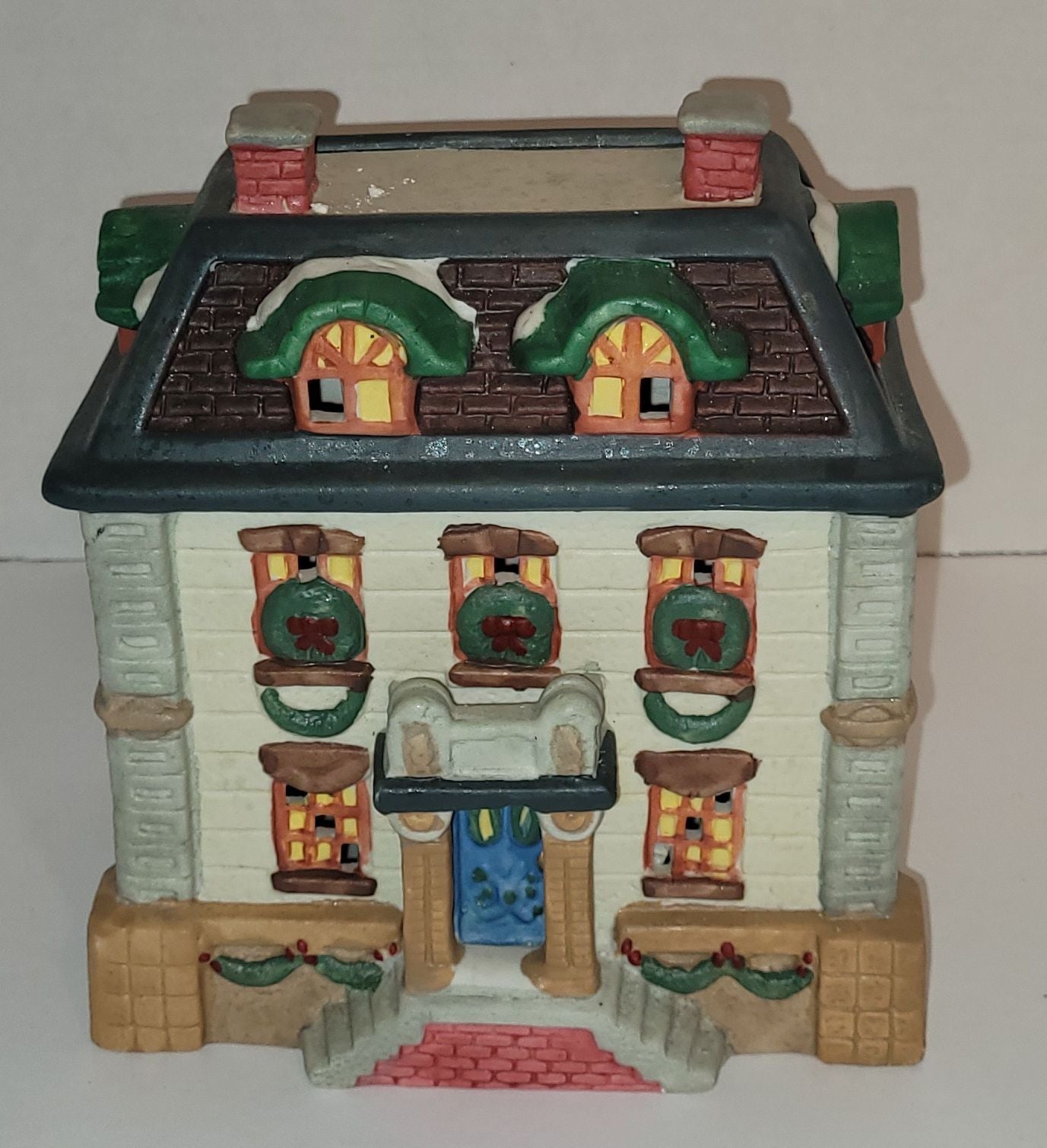 Maison en céramique pour village